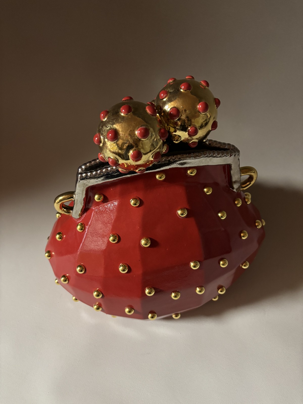 Kim Duk Hee
Kim Duk Hee

Ceramic

2025
Ceramic